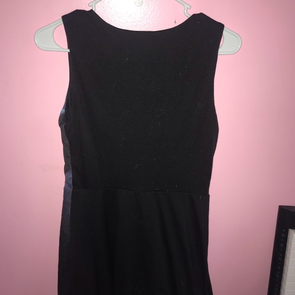 Disney World Dress - Picture 2 of 2